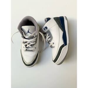 Air Jordan 3 Retro Midnight Navy Shoes Kids Boys size 1.5Y